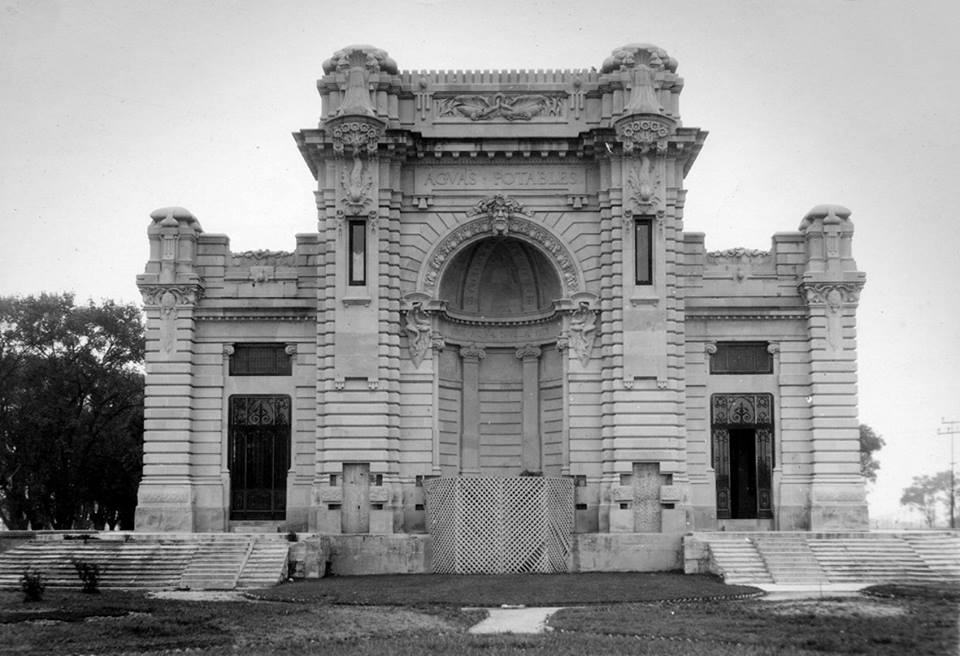 Casa de las Bombas Condesa 2.jpg