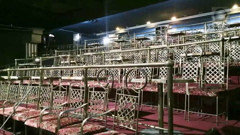 Archivo:Teatro Fru Fru 1.jpg