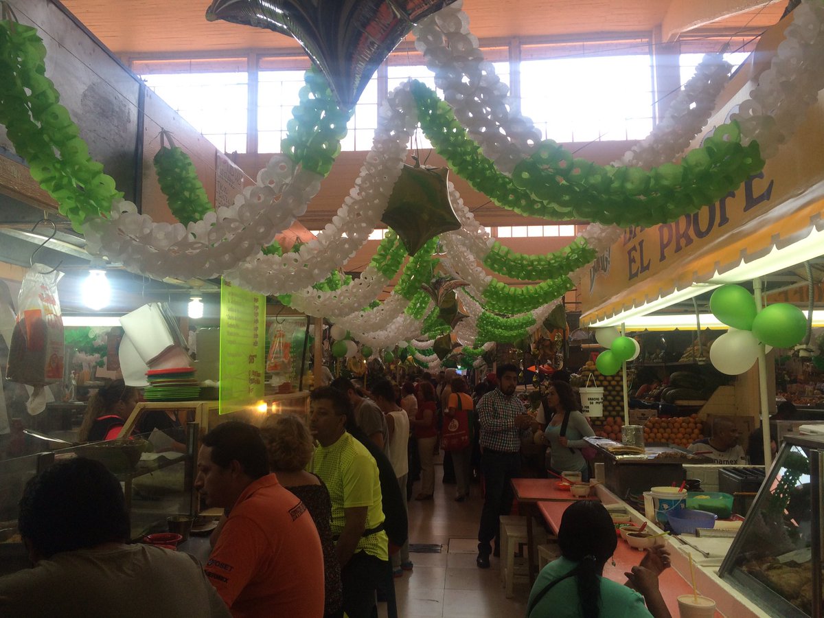 Mercado Isabel Algarín .jpg