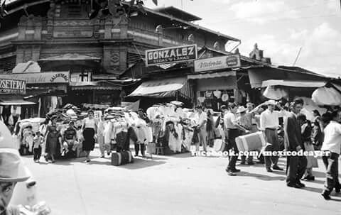 Archivo:Mercado de la Lagunilla circa 1960.jpg