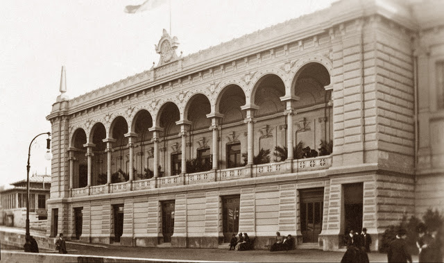 Archivo:Casa paris.jpg