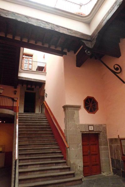 Archivo:Arquitectura primer imprenta en america9.jpg