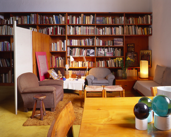 Archivo:Casa Barragan 04.png