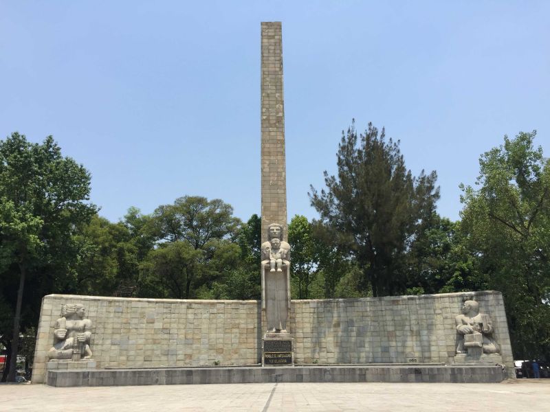 Archivo:Monumento a la madre.jpg