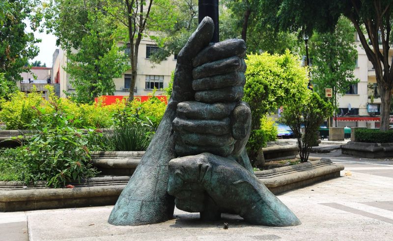 Archivo:Plaza de la solidaridad.jpg