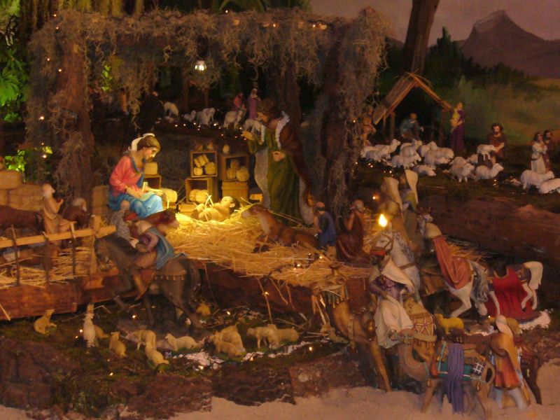 Archivo:Nacimiento mexicano.jpg