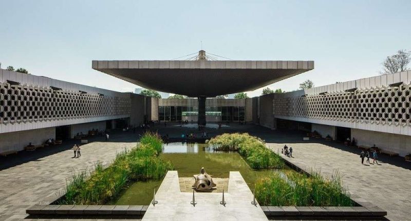 Archivo:Arquitectura museo antropología.jpg