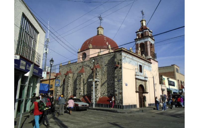 Archivo:Capilla de El Rosario.jpg