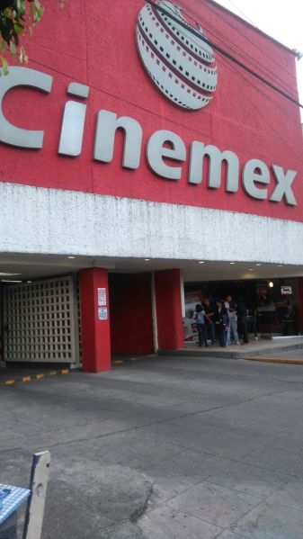 Archivo:Cinemex Tlalpan.jpg