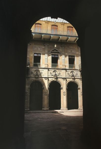 Archivo:Patios marianos.jpg