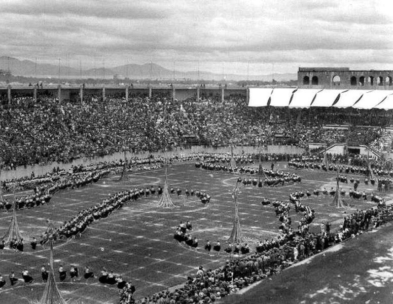 Archivo:Estadio Nacional 2.jpg