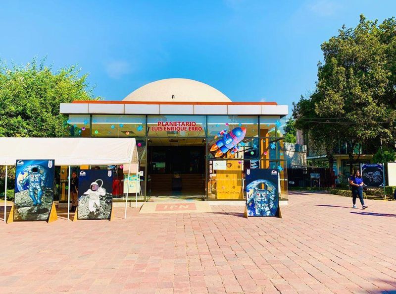 Archivo:Planetario 6.jpg