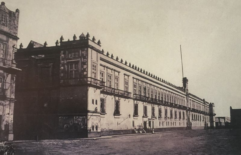 Archivo:Palacio Nacional 1851.jpg