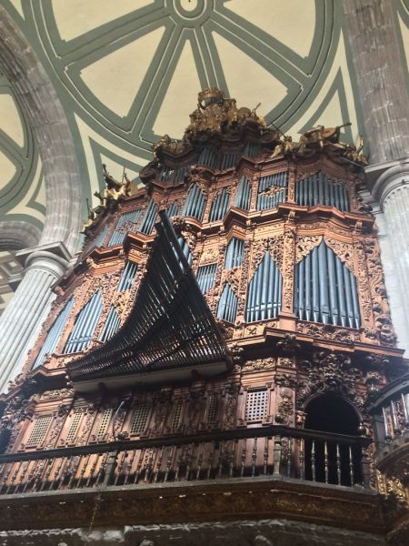 Archivo:Órgano Catedral Metropolitana.jpg