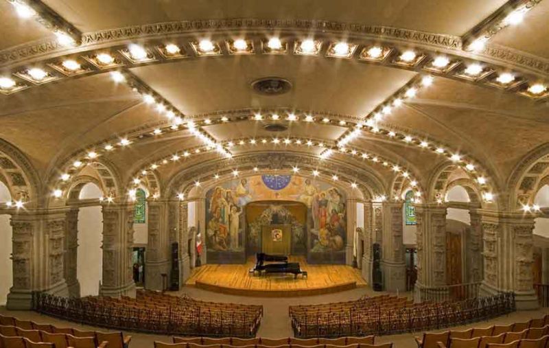 Archivo:Anfiteatro Simon Bolívar.jpg