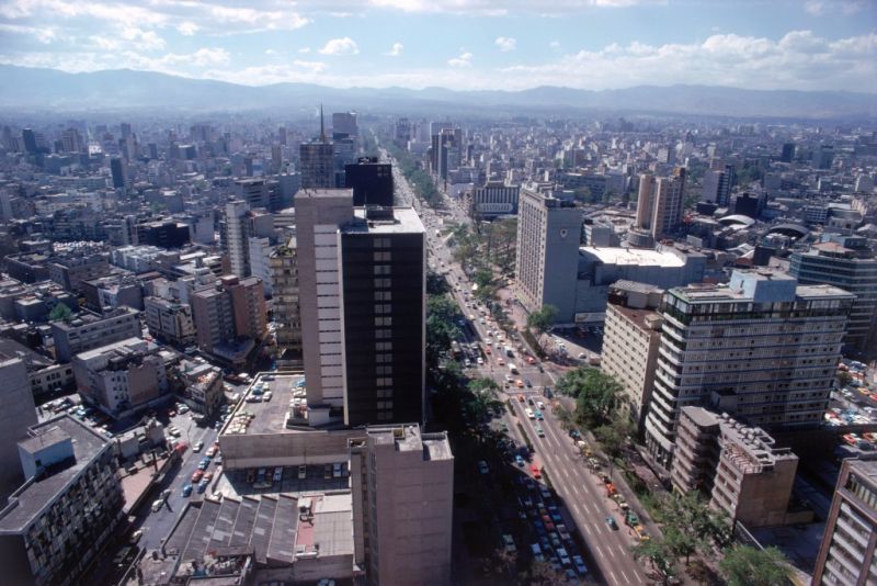 Archivo:Avenida Insurgentes CDMX.jpg