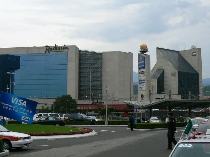 Archivo:Cinepolis VIP peris.jpg