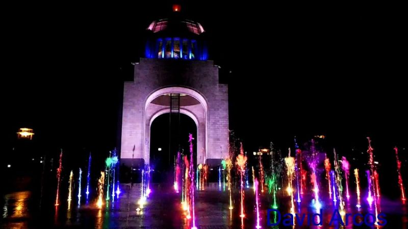 Archivo:Fuente monumento.jpg