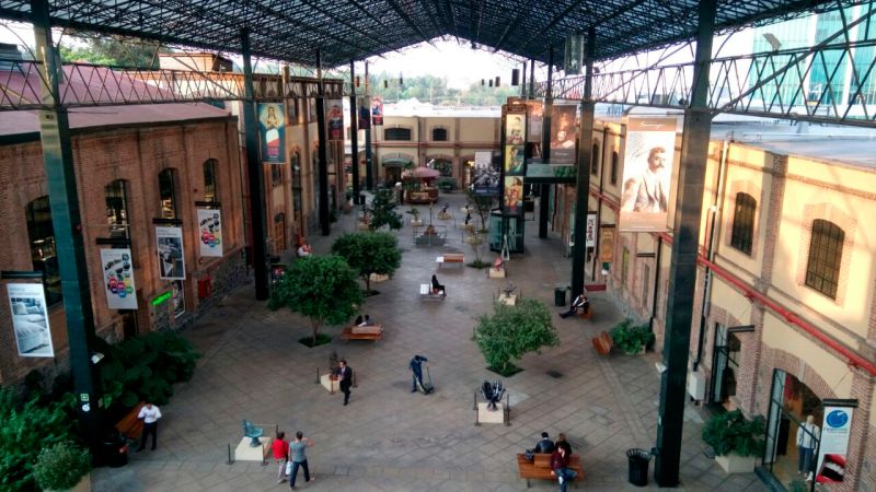 Archivo:Plaza loreto 11.jpg