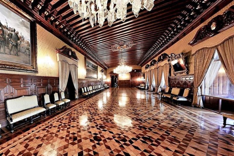 Archivo:Salón de Recepciones2.jpg