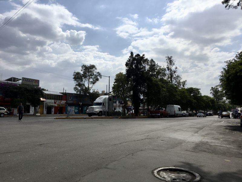 Archivo:Santa Úrsula Av.jpg