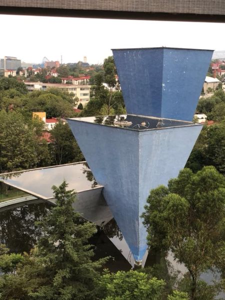 Archivo:Fuente monumental.jpg