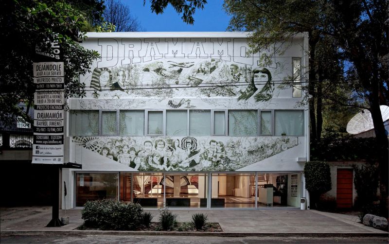 Archivo:Sala-de-arte CMDX público Siqueros.jpg