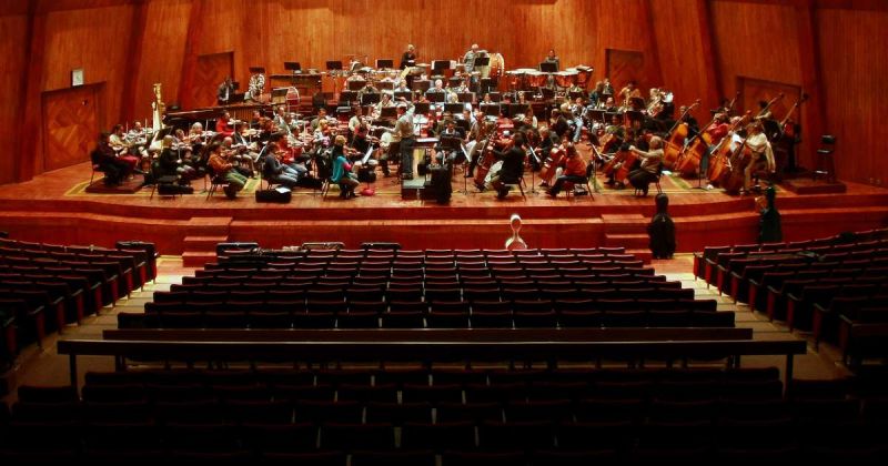 Archivo:Sala Silvestre Revueltas.jpg