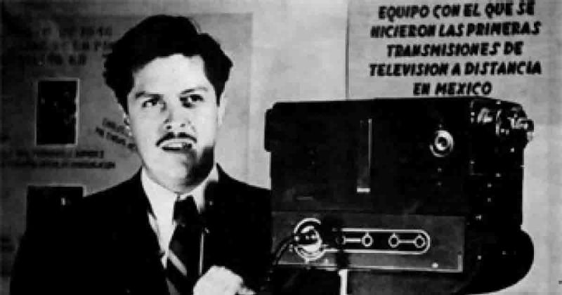 Archivo:Primeras transmisiones.jpg