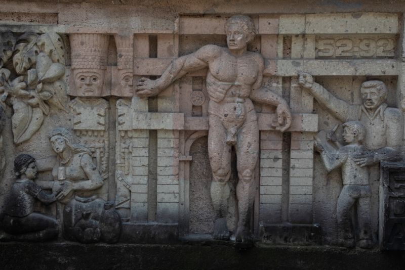 Archivo:Colonia Tránsito Escultura.jpg