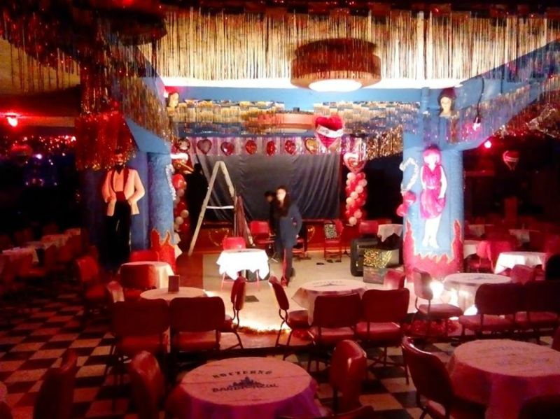 Archivo:Barba Azul Bar Principal.jpg