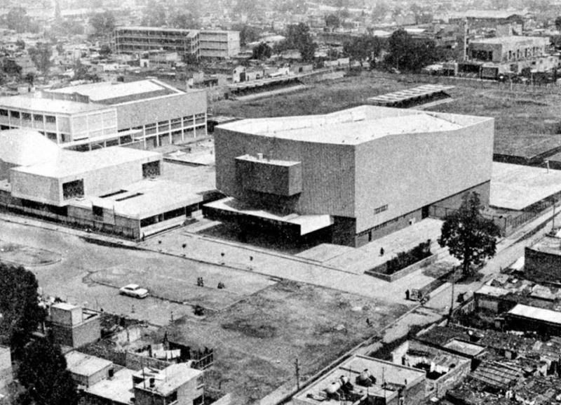 Archivo:Cine Ignacio Allende.jpg