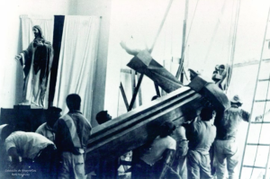 Llegada de las esculturas de Humberto Peraza.png