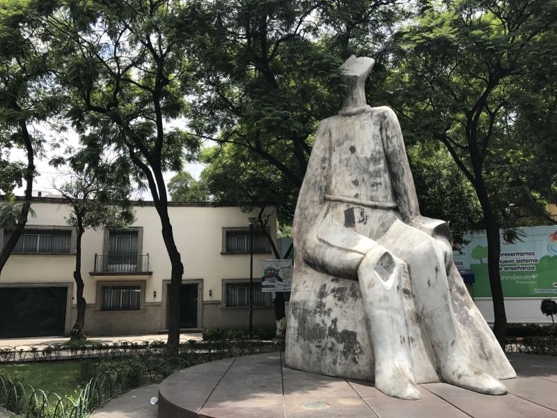 Archivo:Glorieta Plaza Necaxa.jpg