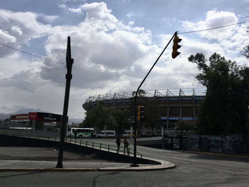 Archivo:Pueblo Santa Úrsula Estadio.jpg