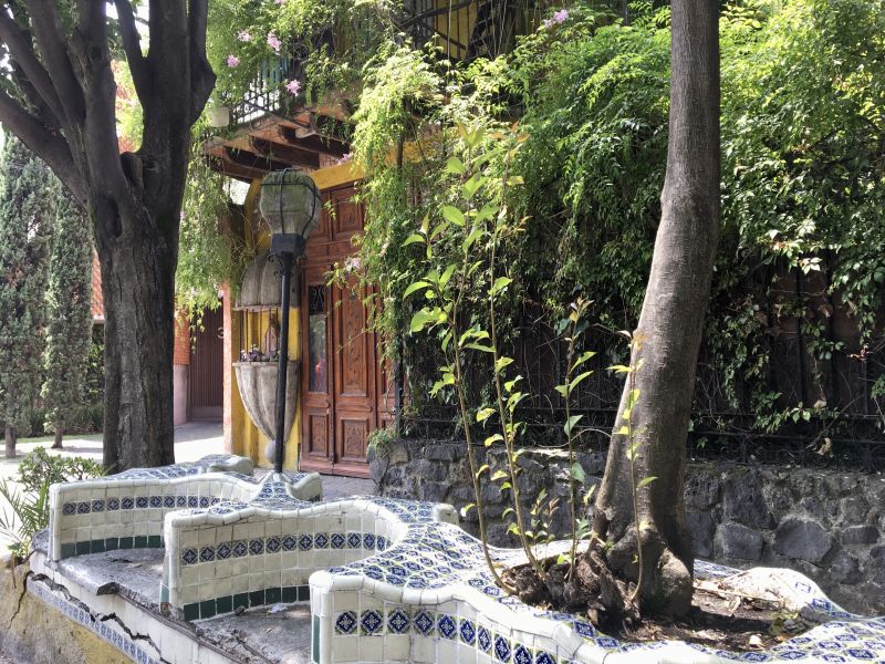 Archivo:San Diego Churubusco, Jardinera.jpg