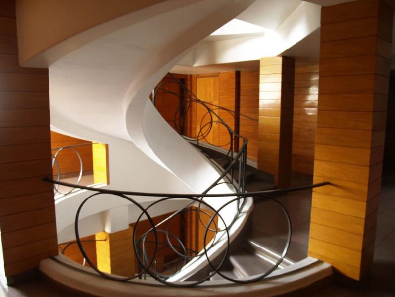 Archivo:Edificio Basurto 2 .jpg