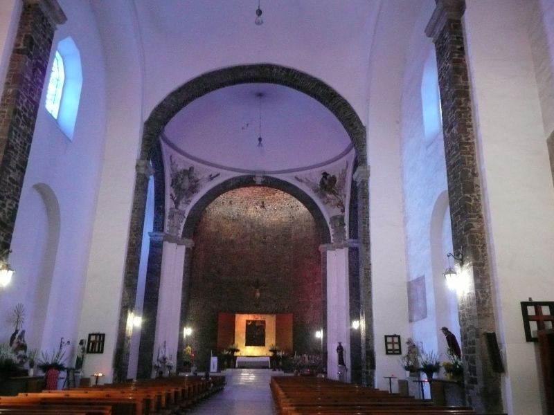 Archivo:Interior santiago.jpg