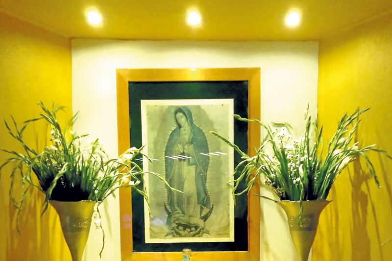 Archivo:La virgen del azteca.jpg