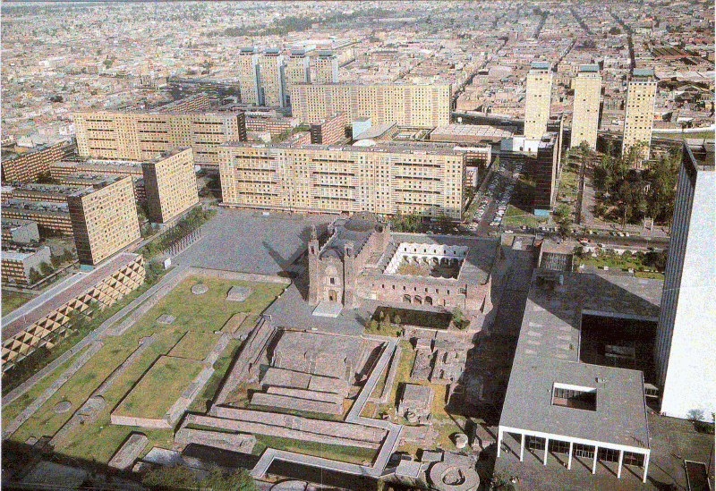 Archivo:Tlatelolco, Vista aérea .gif