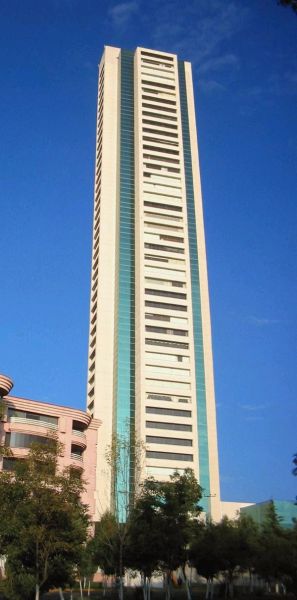 Archivo:Torre Altus.jpg